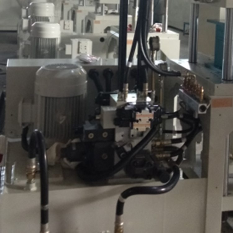 立式注塑機電機 立式注塑機電機